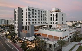 Ac Hotel By Marriott Clearwater Beach